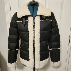 Tahari Faux Fur trim puffer jacket